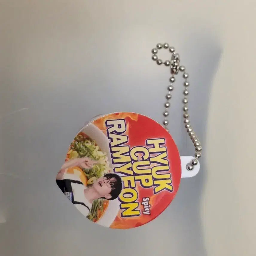 [BUNJANG] Super Junior Eunhyuk Ramen Keychain / 슈퍼주니어 은혁 라면키링