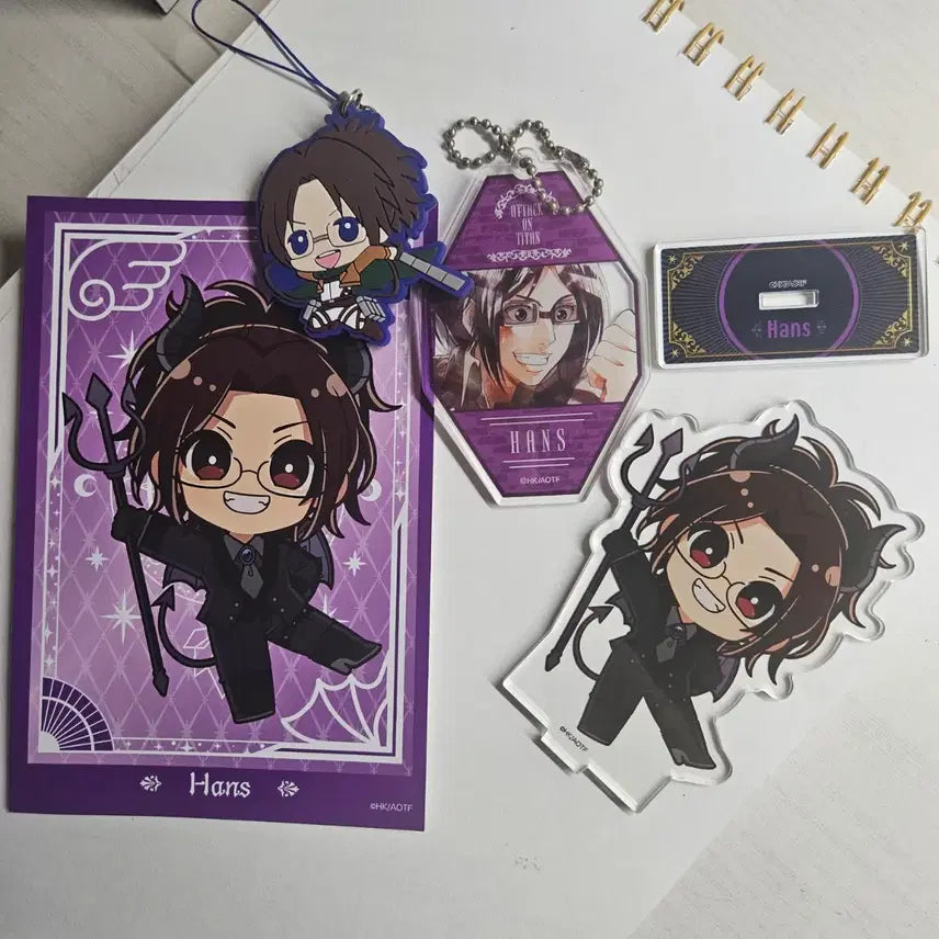 [BUNJANG] Attack on Titan Hange Goods Bundle (Devil Hange Acrylic Stand, Rubber Strap, Acrylic Keychain, Postcard) / 진격의거인 한지 굿즈 일괄 (악마 한지 아크릴, 러버스트랩, 아크릴키링, 엽서)