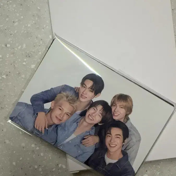 [BUNJANG] Torriden Cortese Group Photocard Keyring Holder / 토리든 코르티스 단체 + 포카 키링 홀더