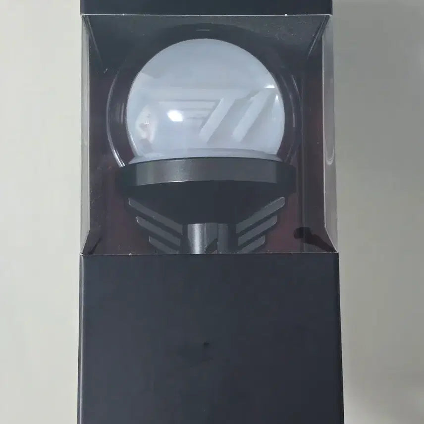[BUNJANG] T1 Homeground Support Light Stick (Sealed) / T1 홈그라운드 응원봉 미개봉