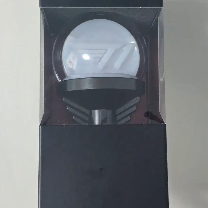 [BUNJANG] T1 Homeground Support Light Stick (Sealed) / T1 홈그라운드 응원봉 미개봉