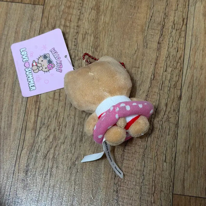 [BUNJANG] Olive Young Hello Kitty Summer Keyring / 올리브영 헬로키티 인형 썸머 키링