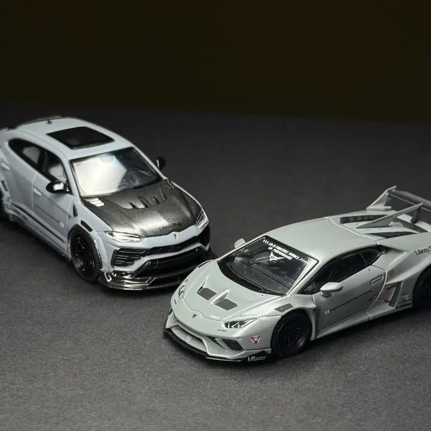 [BUNJANG] Flame 1:64 Lamborghini Urus Fighter Works Diecast Model / Flame 1:64 람보르기니 파이터웍스 우르스 다이캐스트 모형 미니지티