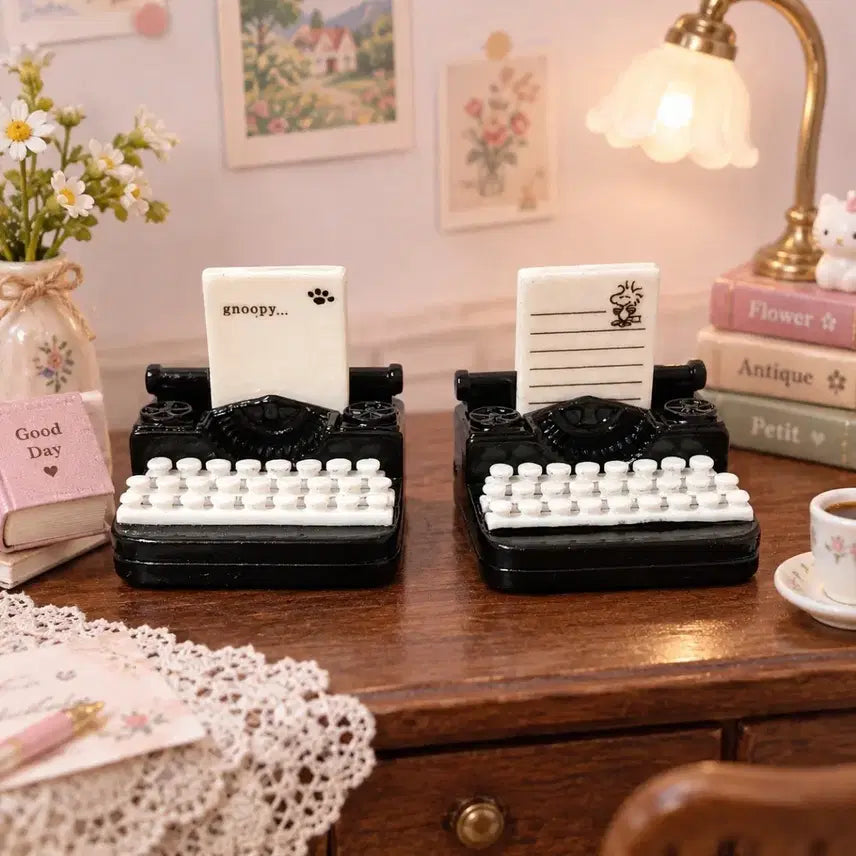 [BUNJANG] Snoopy Typewriter Miniature Prop / 스누피 타자기 미니어처 소품