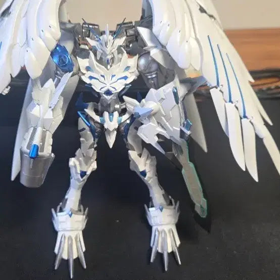 [BUNJANG] Omegamon X Antibody Custom Painted &amp; Assembled Model / 오메가몬 X항체 도색 가조립 판매합니다.