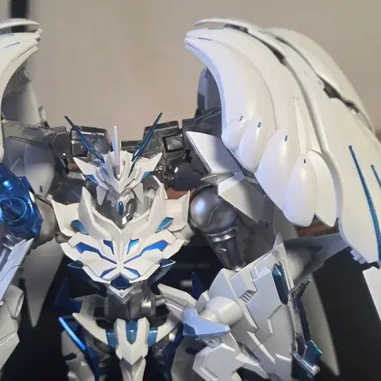 [BUNJANG] Omegamon X Antibody Custom Painted &amp; Assembled Model / 오메가몬 X항체 도색 가조립 판매합니다.