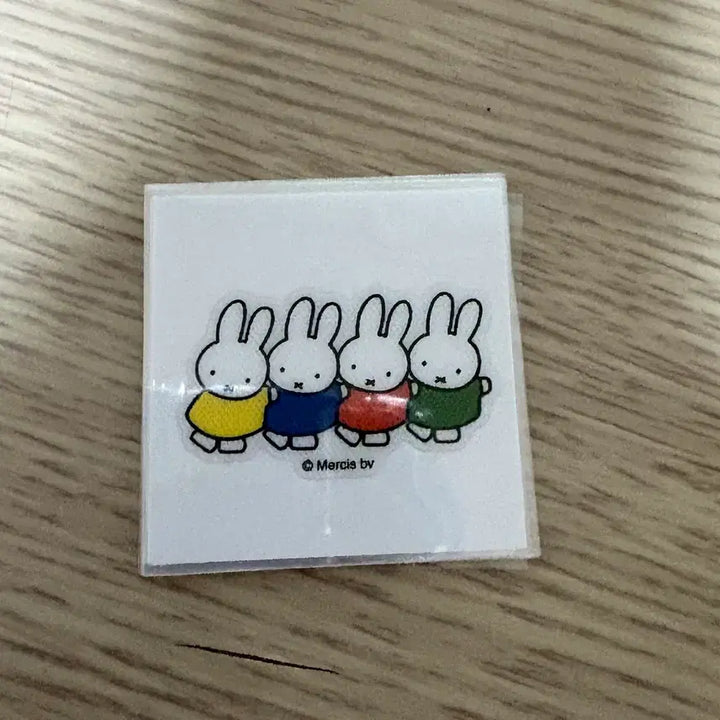 [BUNJANG] Gongcha Miffy Sticker / 미피 공차 띠부씰