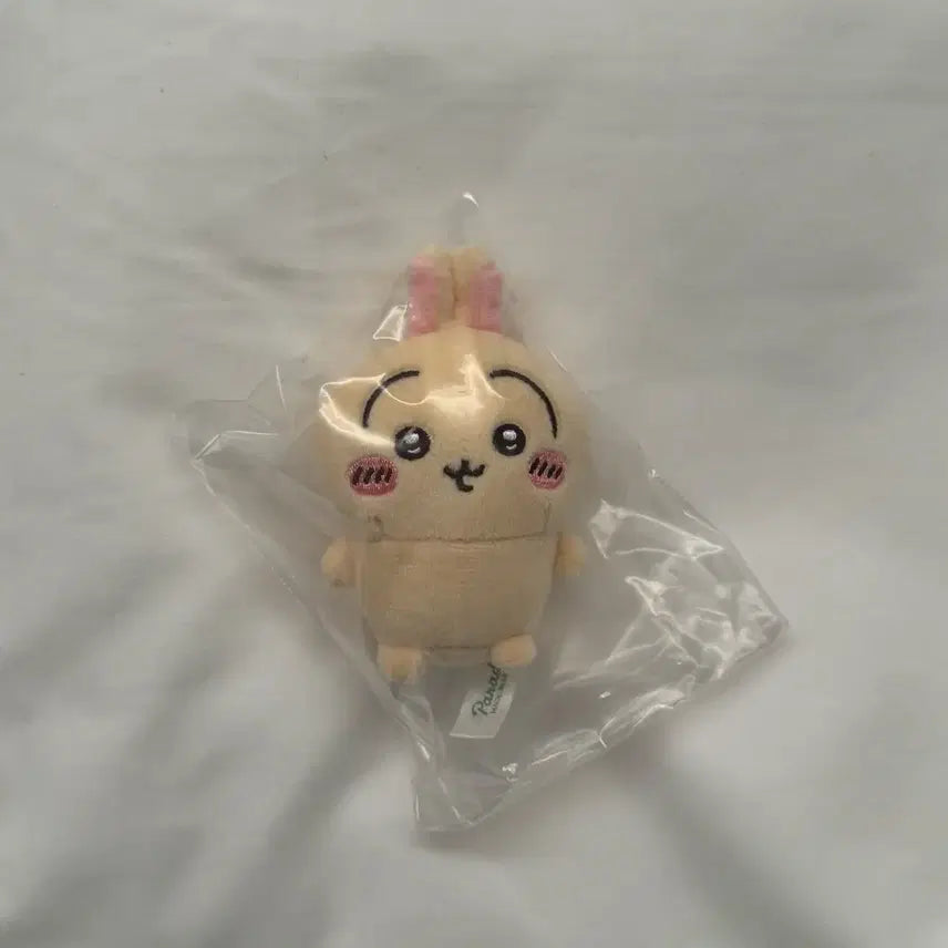 [BUNJANG] Chiikawa Usagi Seated Plush Doll (Unsealed) / 치이카와 먼작귀 우사기 앉은 누이 인형 미개봉