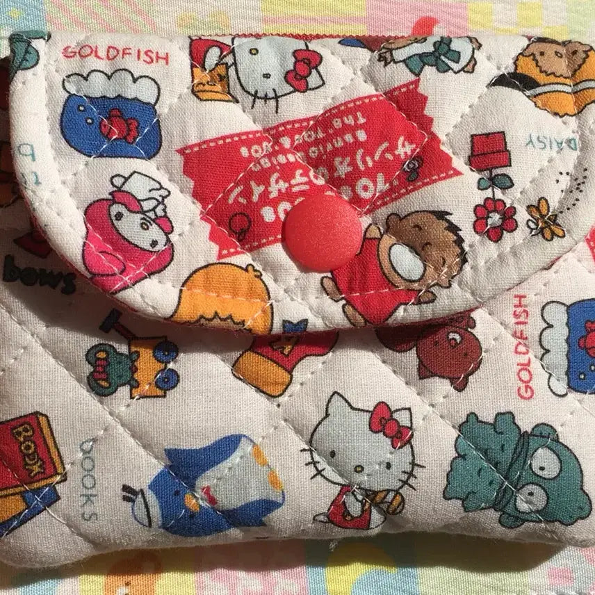[BUNJANG] Handmade Pouch Wallet with Classic Sanrio Pattern / 고전 산리오 패턴 핸드메이드 지갑 파우치
