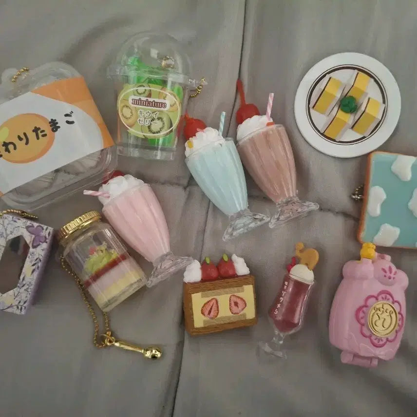 [BUNJANG] Miniature Dessert Gacha Set / 미니어처 디저트 가챠 세트
