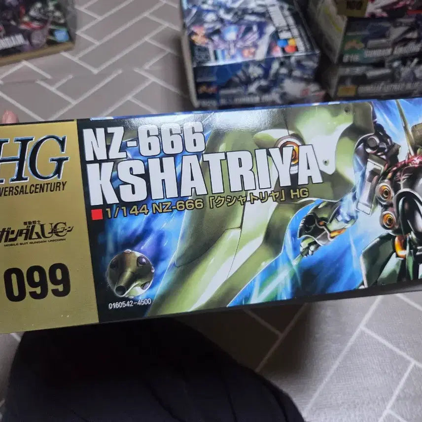 [BUNJANG] HG Kshatriya Unassembled Plastic Model Kit / hg 크샤트리아 미조립