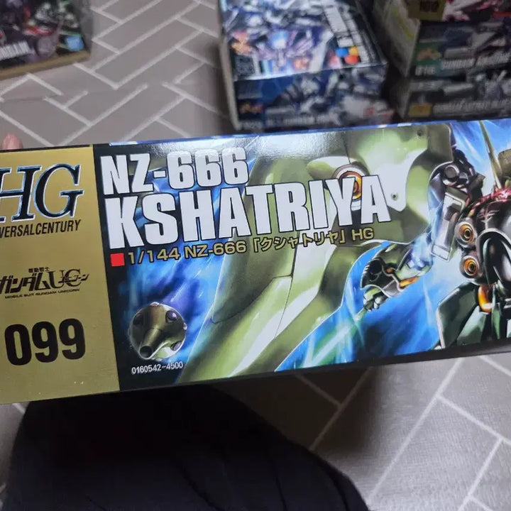 [BUNJANG] HG Kshatriya Unassembled Plastic Model Kit / hg 크샤트리아 미조립