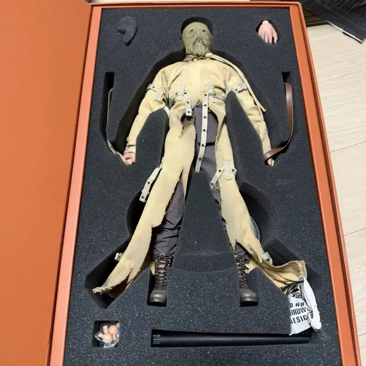 [BUNJANG] Hot Toys MMS140 Demon Batman &amp; Scarecrow Bundle / 핫토이 데몬배트맨,스케어크로우 합본 mms140