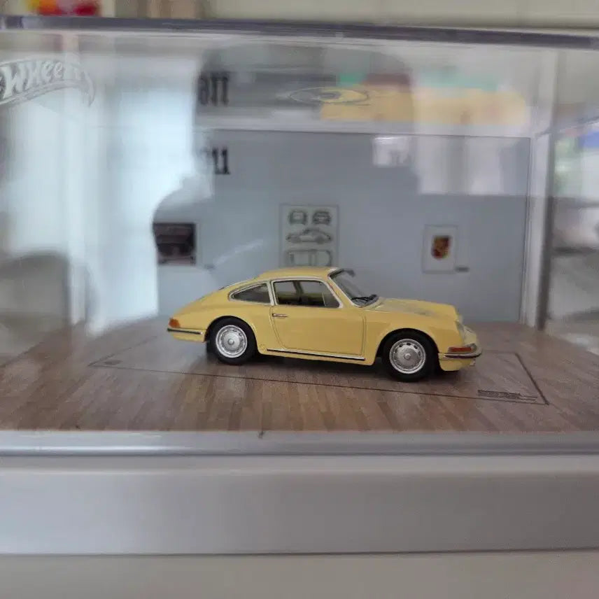 [BUNJANG] Hot Wheels MOMA Porsche 911 / 핫휠 moma 포르쉐 911