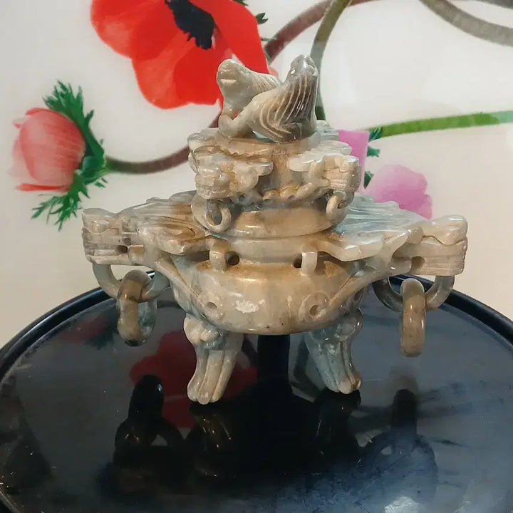 [BUNJANG] Dragon Carved Jade Incense Burner / 용 문양 옥 향로