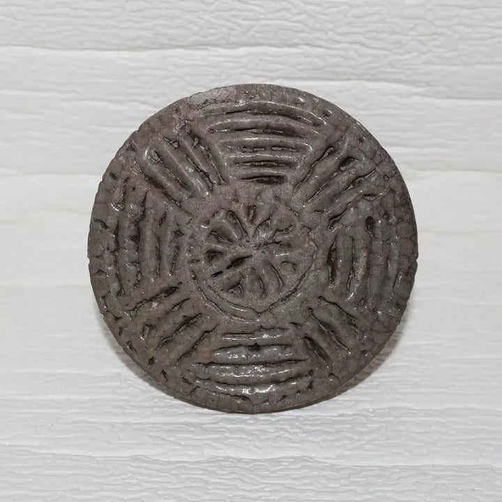 [BUNJANG] Joseon Dynasty Authentic Ice Crackle Pattern Rice Cake Mold / [진품] 조선시대 도자기 빙열문 깨죽 도자기 떡살