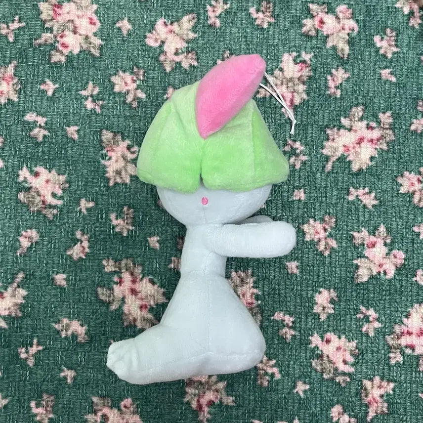 [BUNJANG] Ralts Plush Toy / 포켓몬스터 랄토스 인형