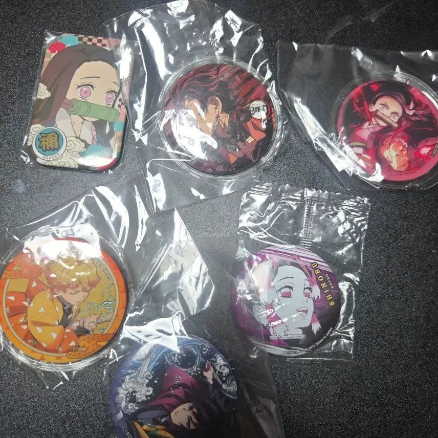 [BUNJANG] Demon Slayer Character Badge Set / 귀멸의 칼날 굿즈 뱃지 세트 ...