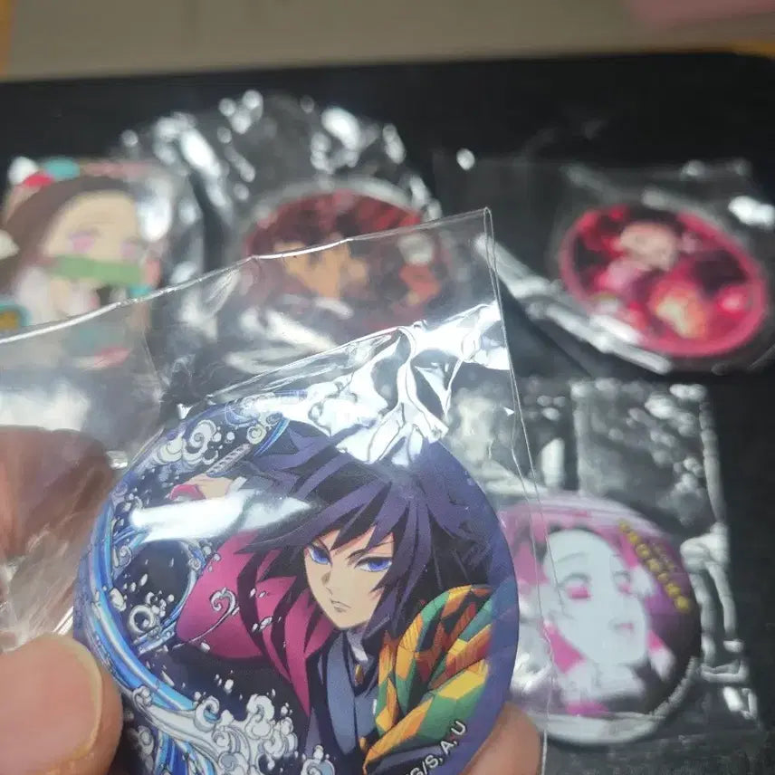 [BUNJANG] Demon Slayer Character Badge Set / 귀멸의 칼날 굿즈 뱃지 세트 ...