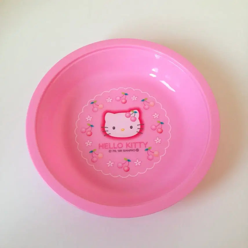 [BUNJANG] Classic Cherry Hello Kitty Mini Basin / 고전 체리 헬로키티 미니 대야