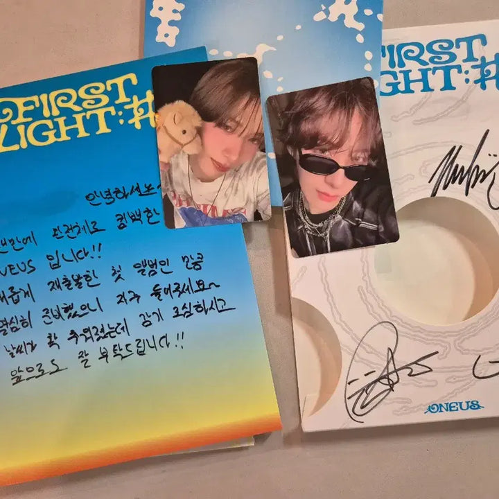 [BUNJANG] ONEUS Signed Album First Light / 원어스 싸인앨범