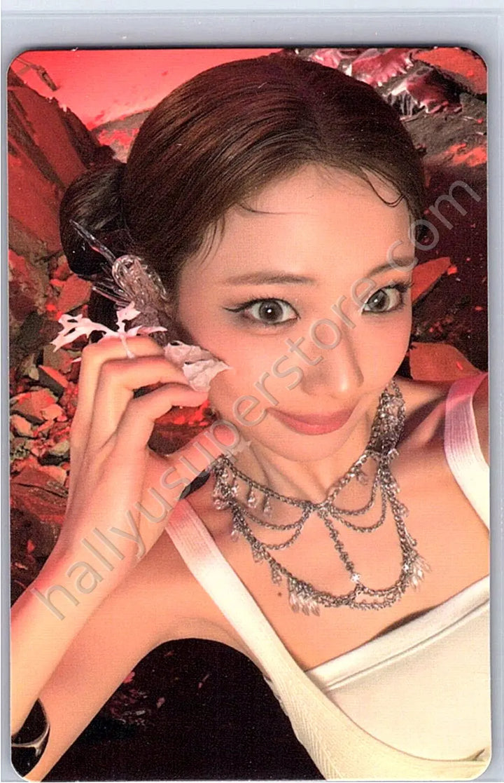 BABYMONSTER - Ruka - CHOOM album photocard crimson version