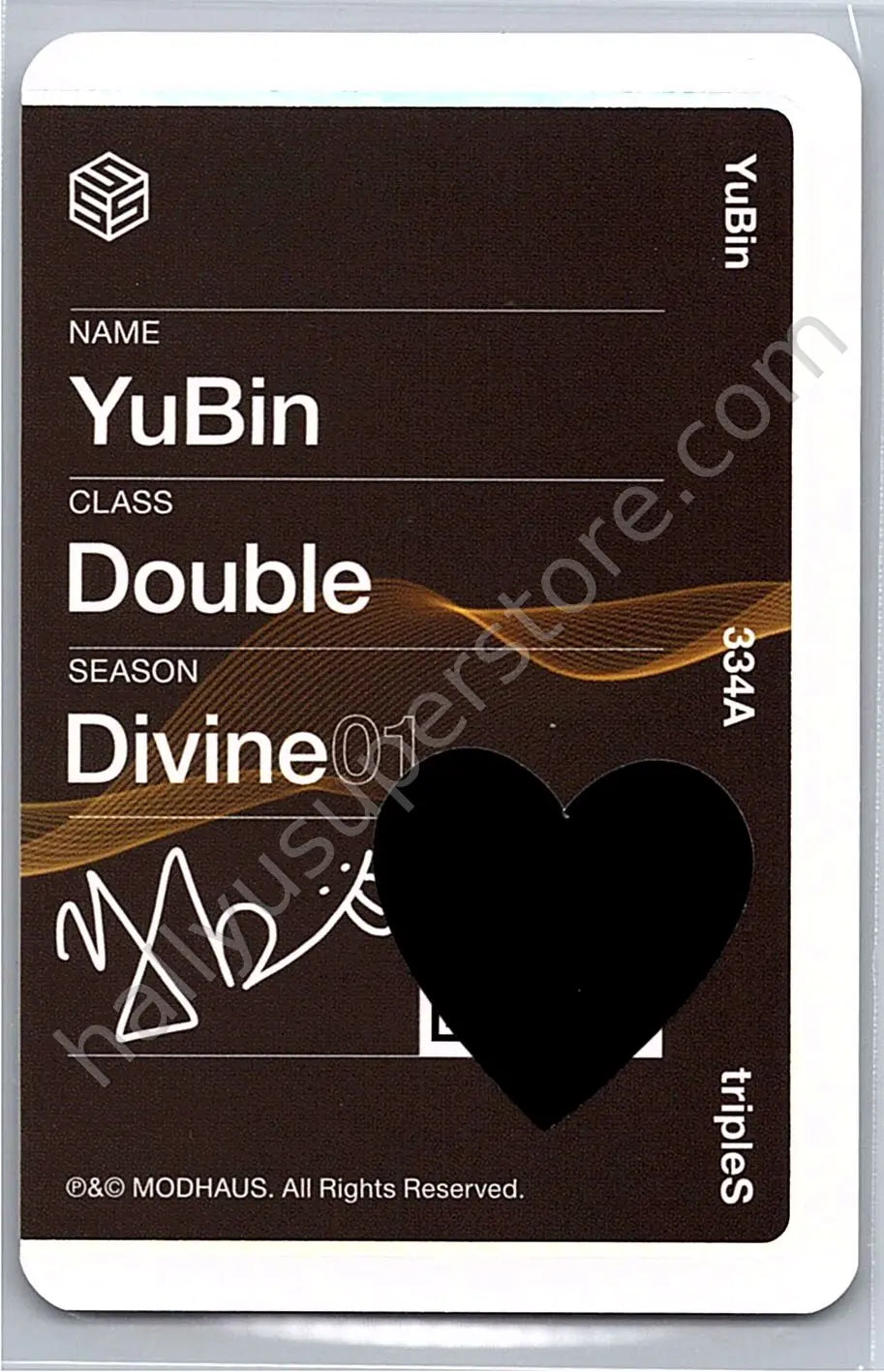 tripleS - Yubin - Performante album photocard objekt music album (UNSCANNED)