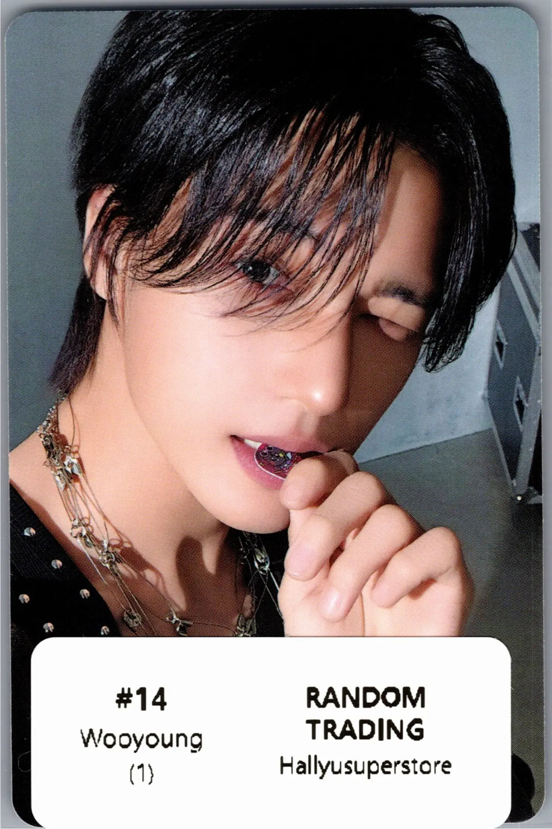 ATEEZ - "MIGHTEEZ Rock The Stage" POP-Store Random Trading Photocard [26.09.18]