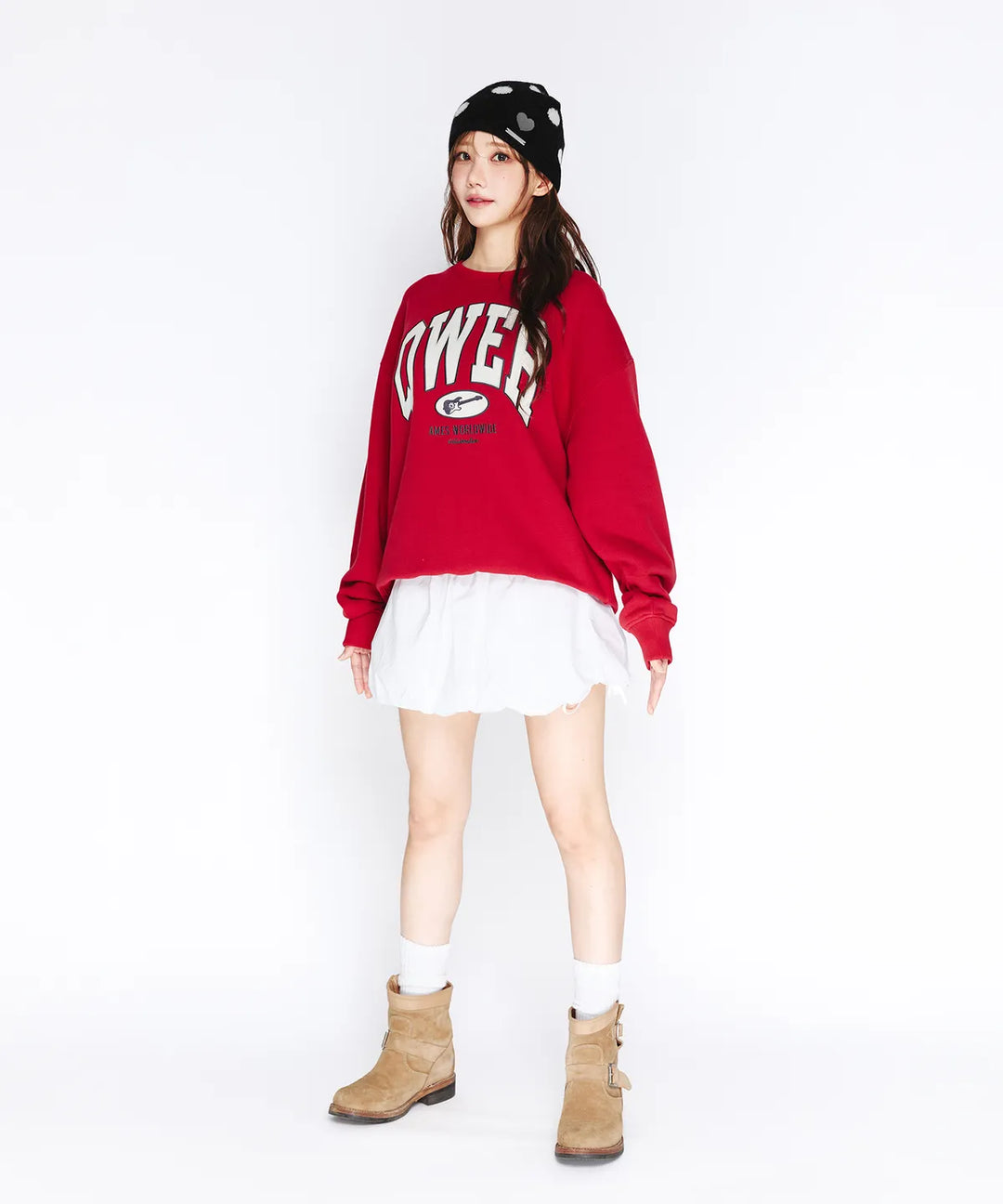 **QWER -Ames-Worldwide  BASIC APPLIQUE SWEATSHIRT RED