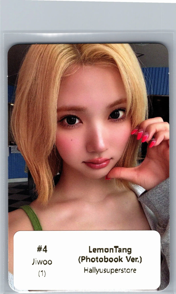 Hearts2Hearts "Lemon Tang" - Official Photocard [26.06.24][Restocked07/01]