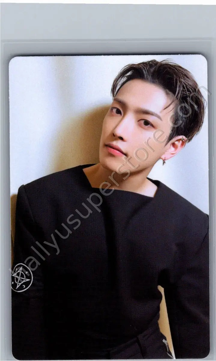 ATEEZ - Hongjoong - ATEEZ - Hongjoong - Golden Hour : Part 2 Album digipack version