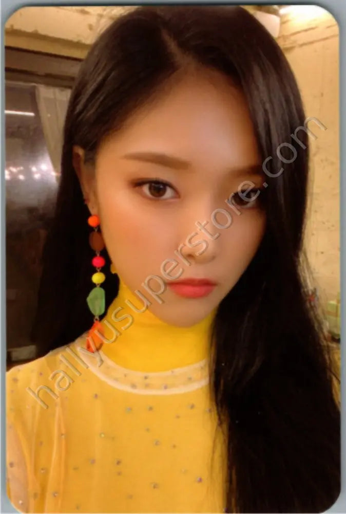 LOONA - HyunJin - [12:00]