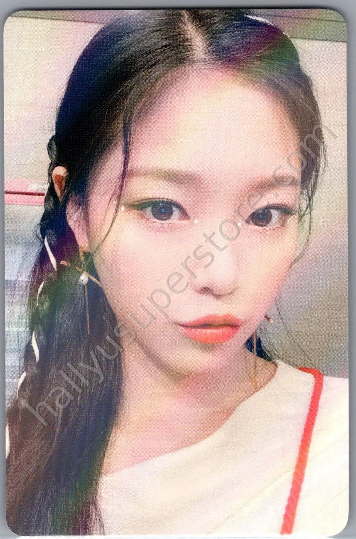 LOONA - HyunJin - [&amp;]