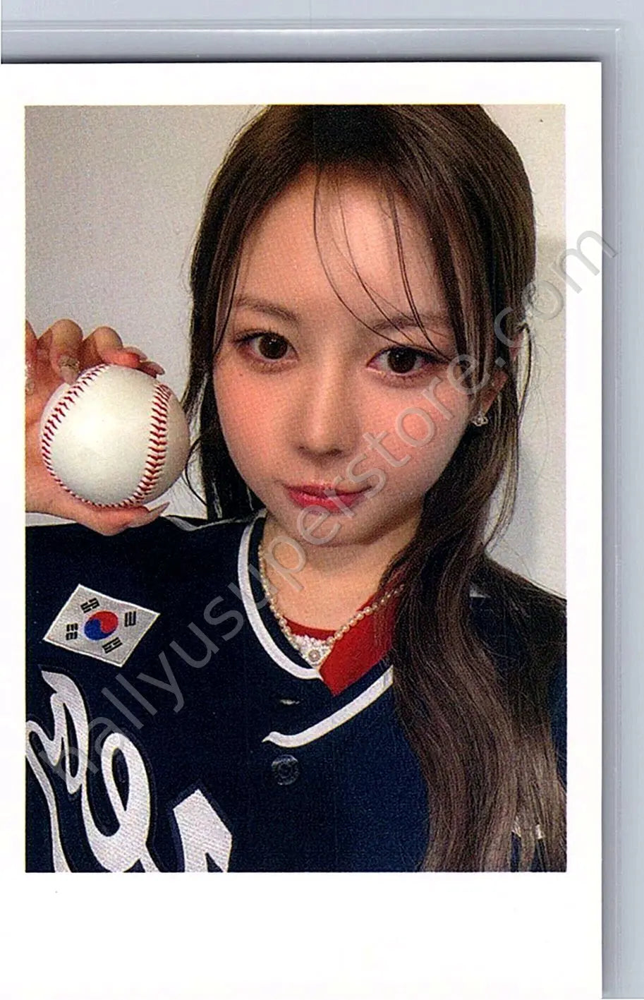 tripleS - Hyerin - Assemble25 jump up polaroid
