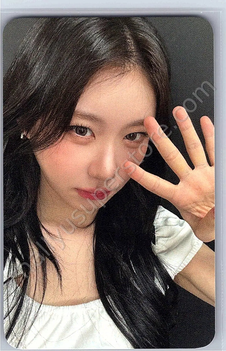 ITZY - Chaeryeong - The 4th Fan Meeting ITZY, MIDZY, Let&