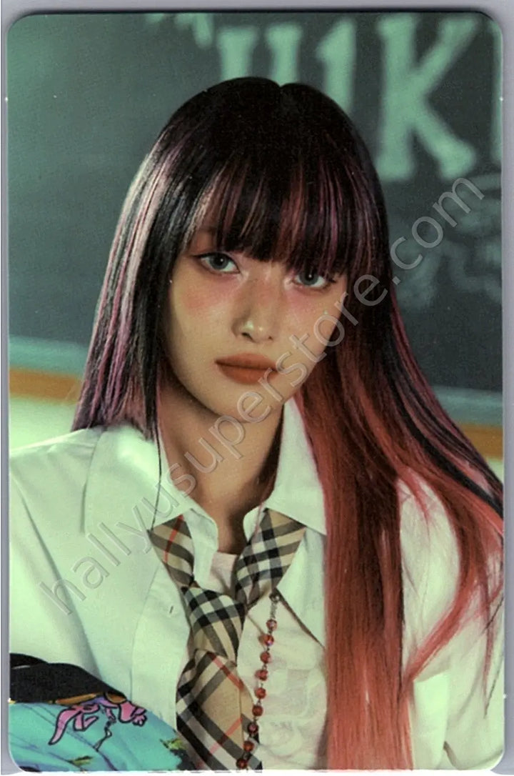 H1-KEY - Seoi - LOVE or HATE lie version poca album qr card