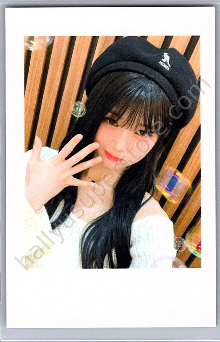 tripleS - Yubin - Performante Withmuu polaroid