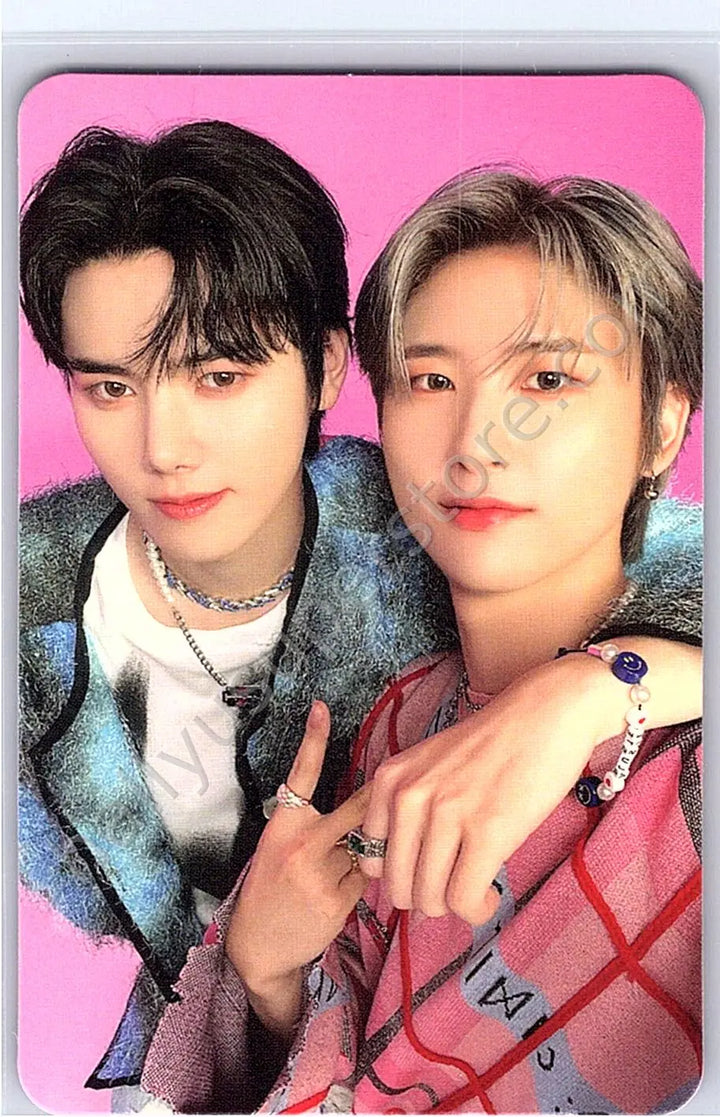 CRAVITY - Unit - NEW WAVE ‘us’ version album photocard