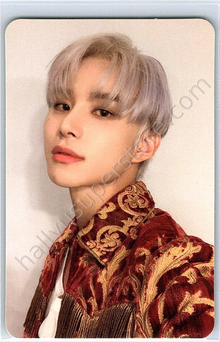 NCT 127 - Jungwoo - Sticker album photocard seoul city version