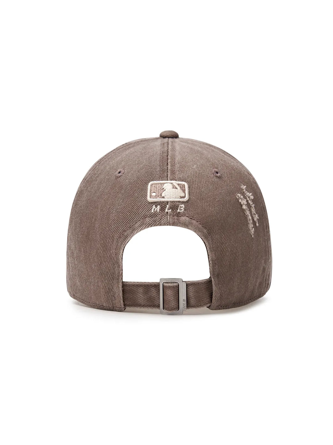 ** [Pre-Order] AESPA - Wearing KARINA Damage Washing Unstruck Ball Cap  LA (L.Brown)