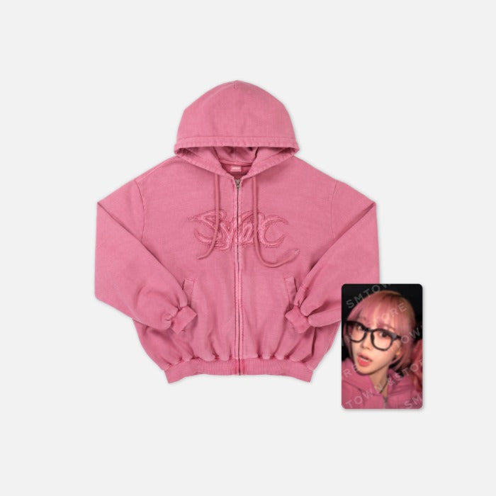 ** [Pre-Order] AESPA - 2024-25 aespa LIVE TOUR－SYNK：PARALLEL LINE－ENCORE [PINK HOODIE ZIP-UP SET]