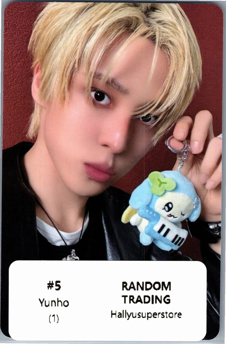 ATEEZ - "MIGHTEEZ Rock The Stage" POP-Store Random Trading Photocard [26.09.18]