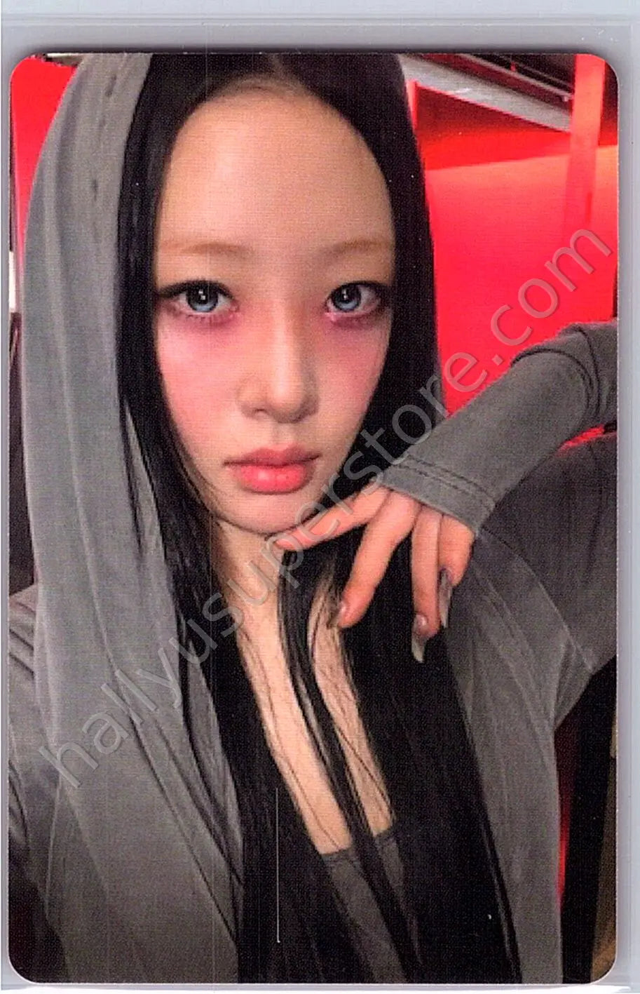 Yves  - Yves - Nail album photocard version 2