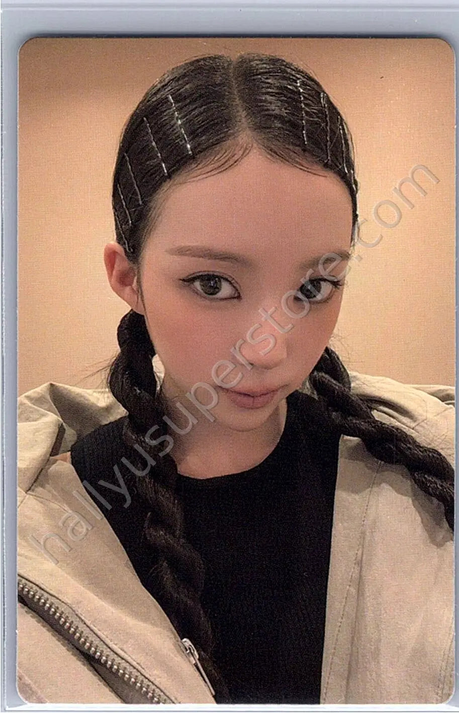 MEOVV - Narin - BITE NOW PHOTOBOOK ver. ANGEL ver.