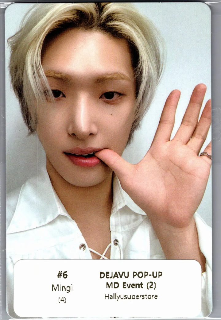 ATEEZ "ANITEEZ IN Deja Vu" - ATEEZ X ANITEEZ POP-Store Official MD Event Photocard (2) [26.08.21]