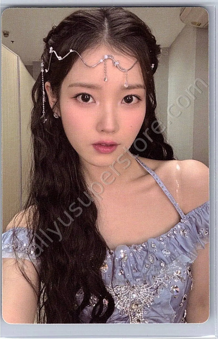 IU - IU - IU - IU - 2024 IU HEREH WORLD TOUR CONCERT ENCORE PHOTO CARD
