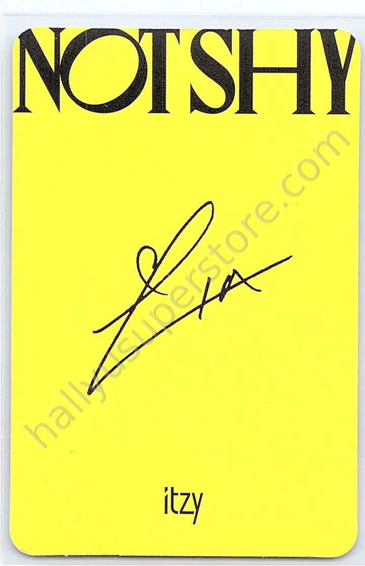ITZY - Lia - NOT SHY album photocard non-selfie