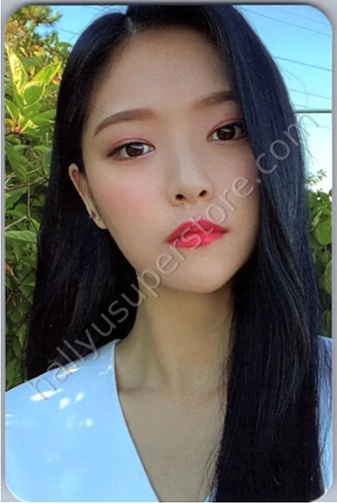 LOONA - HyunJin - [12:00]