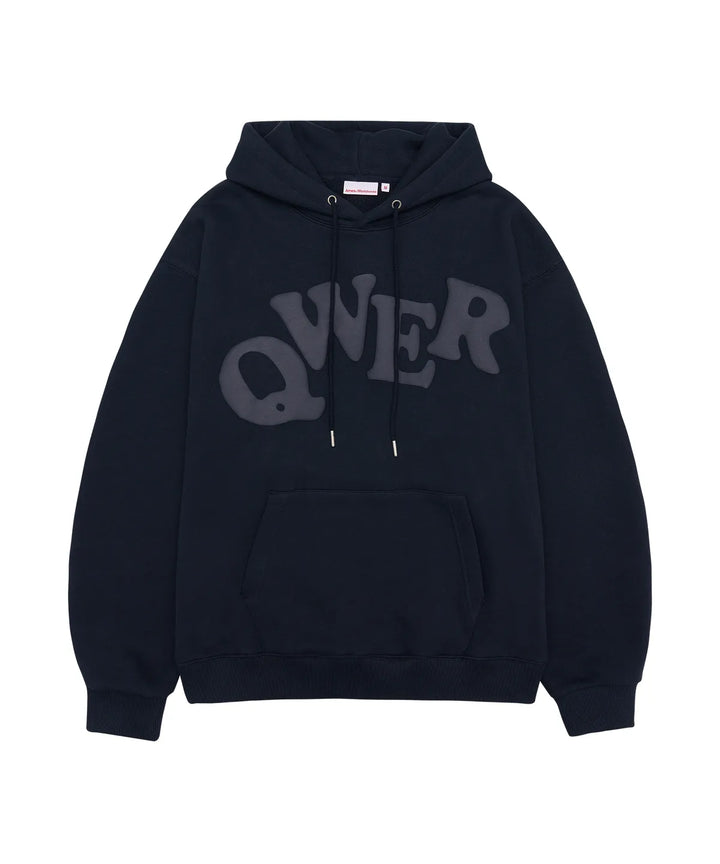 **QWER -Ames-QWER BIG TYPO HOODIE NAVY