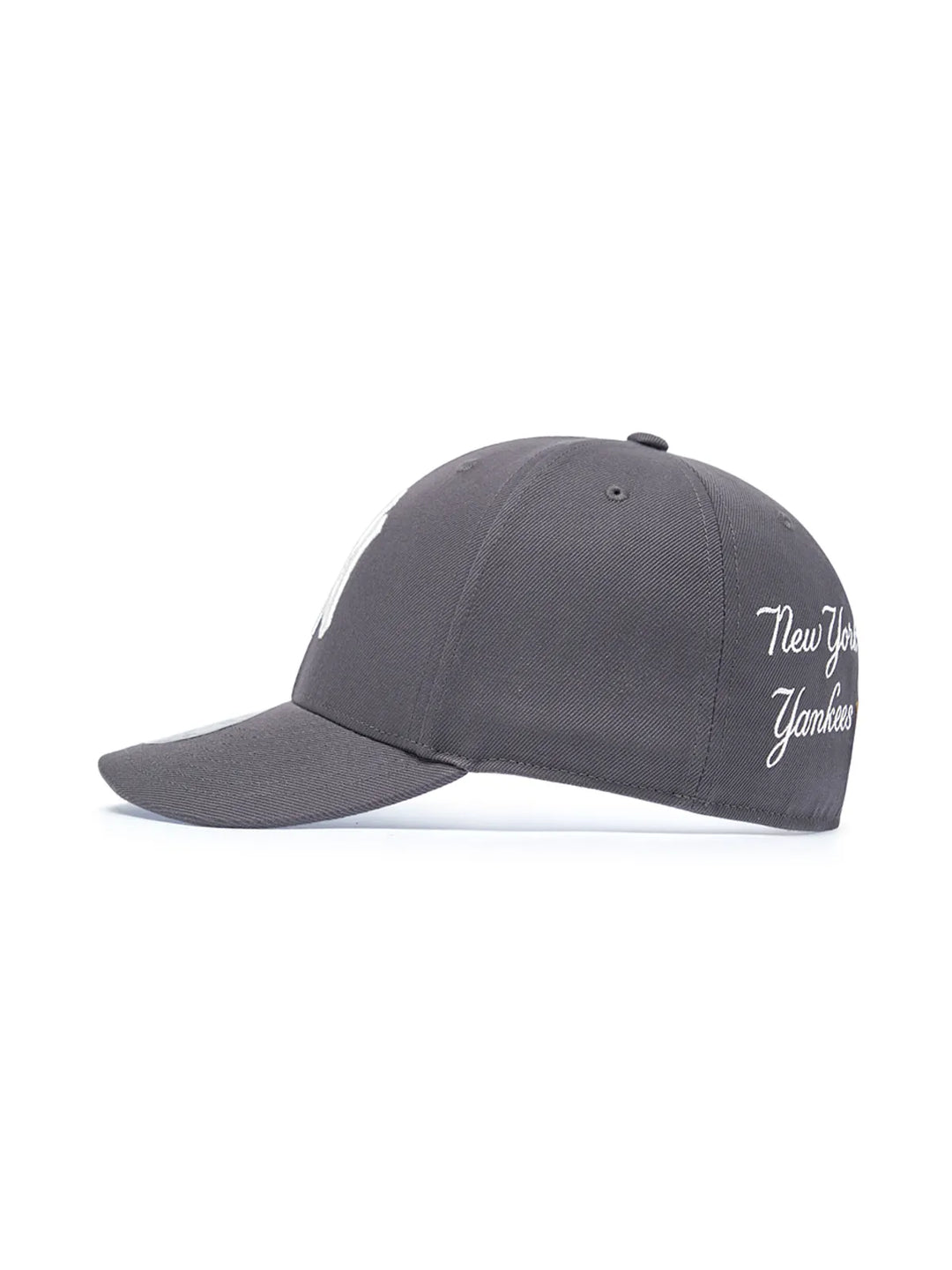 ** [Pre-Order] AESPA - Wearing KARINA MLB Signature Patch Structure Ball Cap LA (Charcoal Grey)